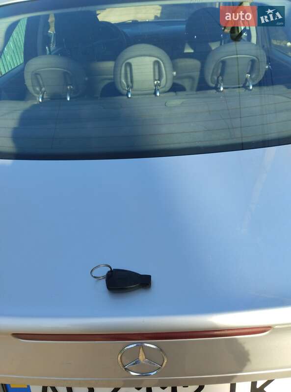 Седан Mercedes-Benz C-Class 2003 в Запорожье