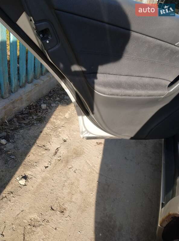 Седан Mercedes-Benz C-Class 2003 в Запорожье