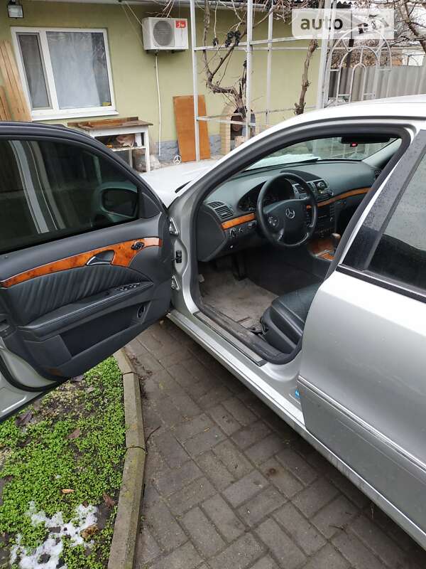 Седан Mercedes-Benz C-Class 2003 в Павлограді