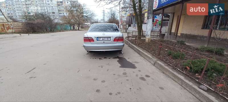 Седан Mercedes-Benz C-Class 2001 в Херсоне