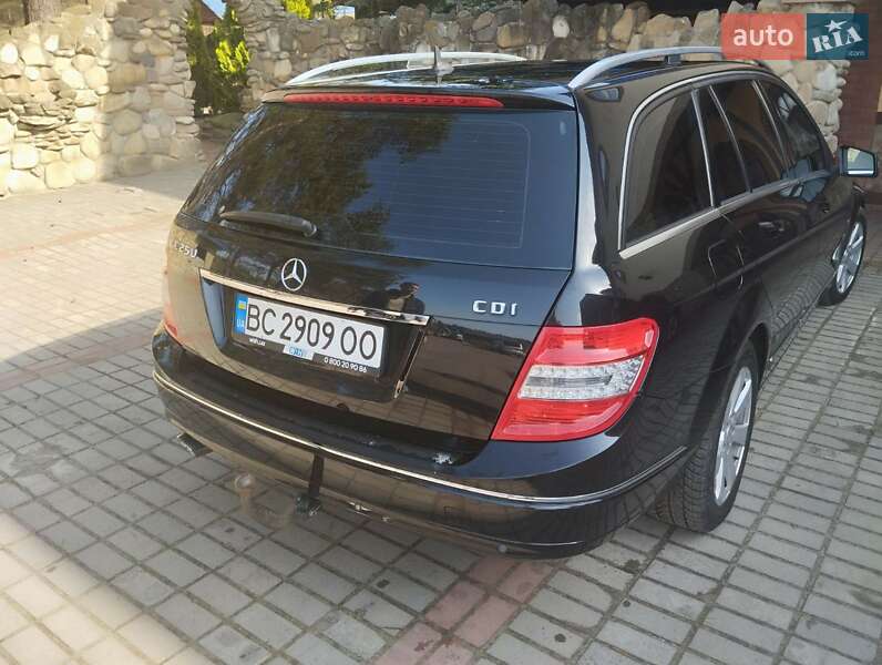 Универсал Mercedes-Benz C-Class 2009 в Львове фото 2 Универсал Mercedes-Benz C-Class 2009 в Львове