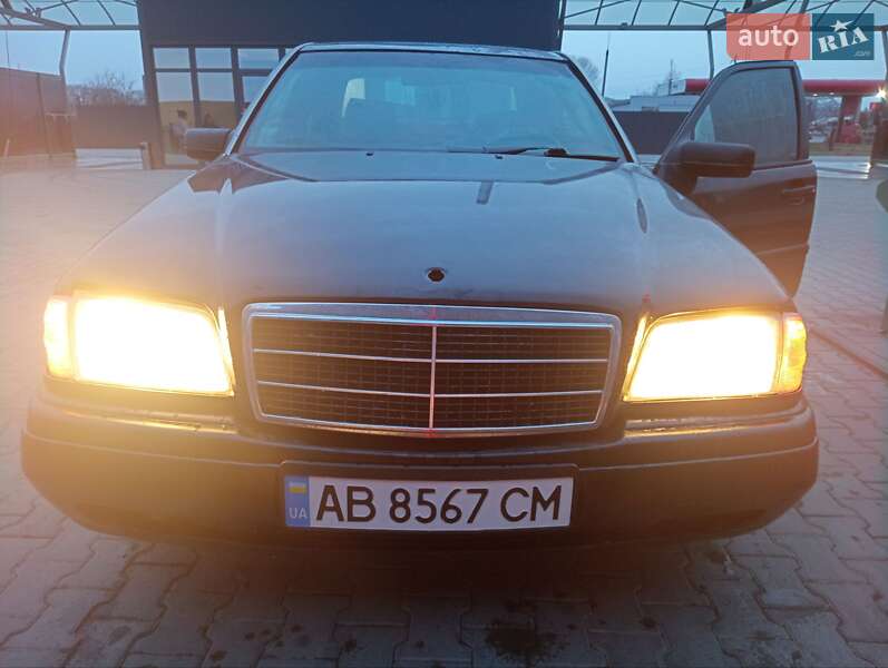 Седан Mercedes-Benz C-Class 1993 в Летичеве фото 5 Седан Mercedes-Benz C-Class 1993 в Летичеве