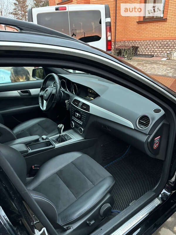 Универсал Mercedes-Benz C-Class 2013 в Коростышеве фото 10 Универсал Mercedes-Benz C-Class 2013 в Коростышеве