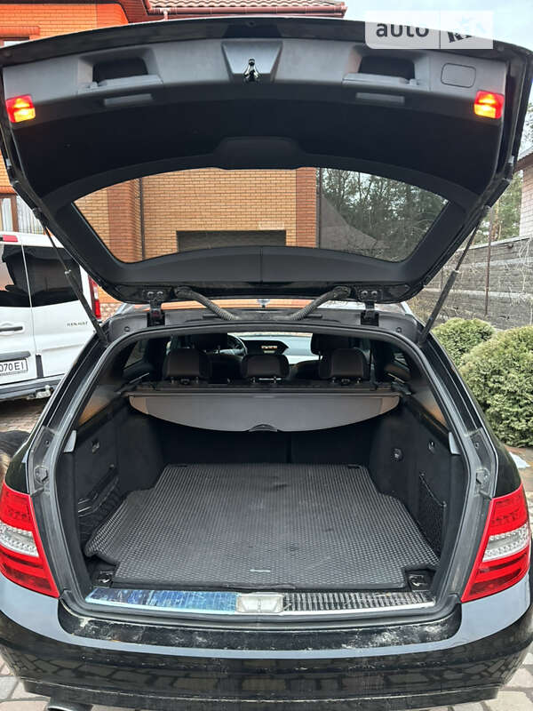 Универсал Mercedes-Benz C-Class 2013 в Коростышеве фото 21 Универсал Mercedes-Benz C-Class 2013 в Коростышеве