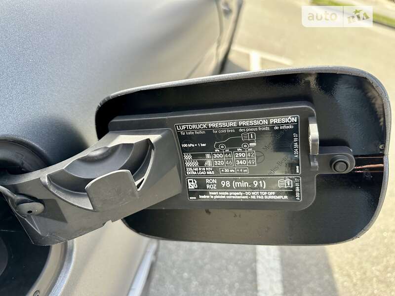 Купе Mercedes-Benz C-Class 2011 в Киеве