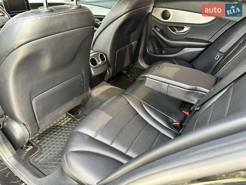 Седан Mercedes-Benz C-Class 2014 в Киеве