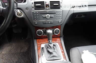 Седан Mercedes-Benz C-Class 2008 в 