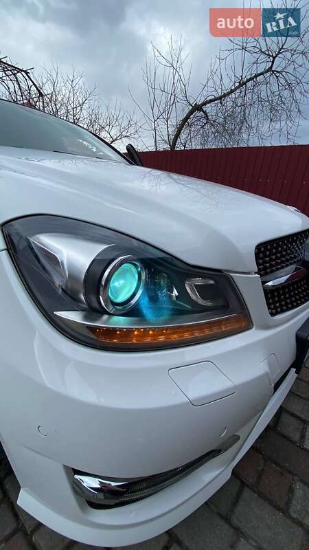 Универсал Mercedes-Benz C-Class 2013 в Тернополе