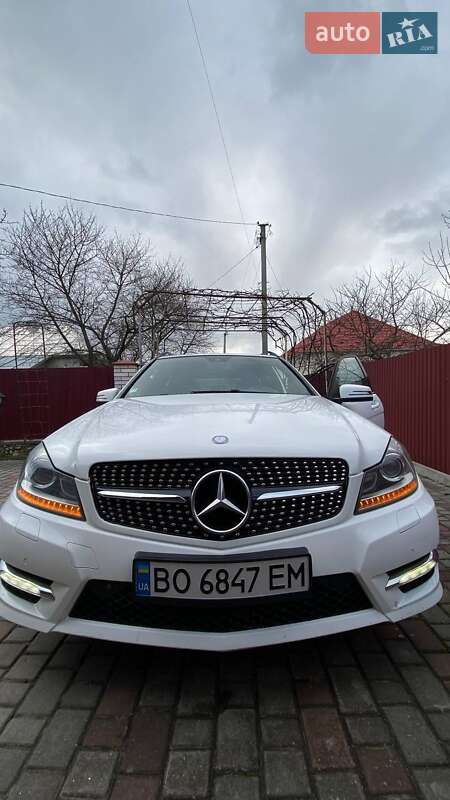 Универсал Mercedes-Benz C-Class 2013 в Тернополе
