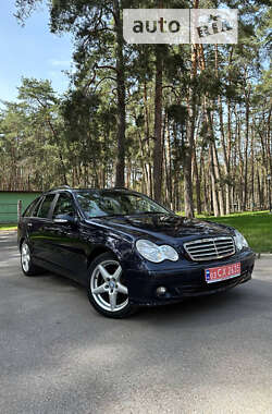 Універсал Mercedes-Benz C-Class 2006 в Чернігові