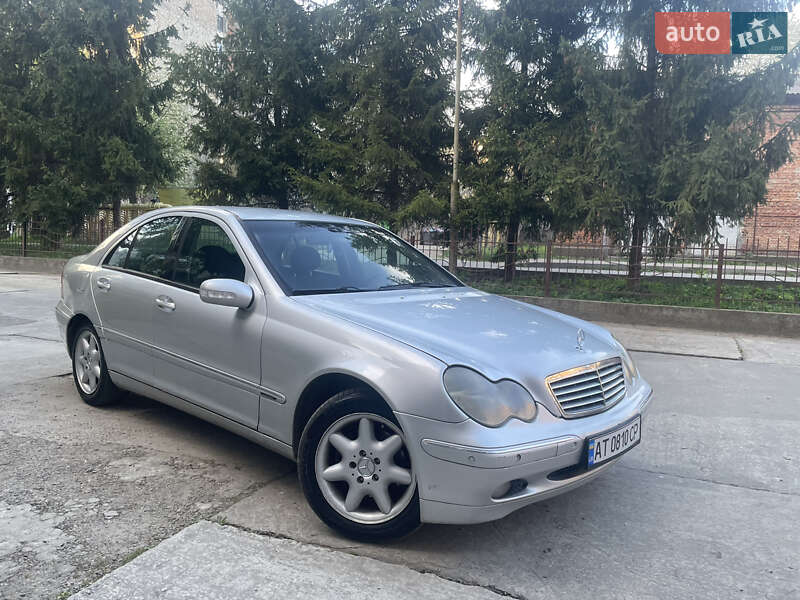 Mercedes-Benz C-Class 2002