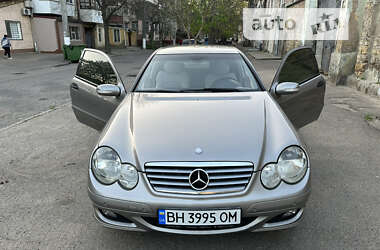 Купе Mercedes-Benz C-Class 2004 в Одессе