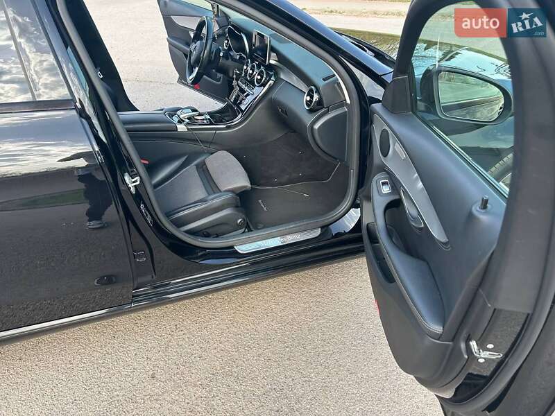 Универсал Mercedes-Benz C-Class 2015 в Киеве