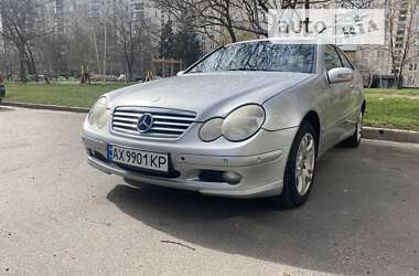 Купе Mercedes-Benz C-Class 2001 в Харкові