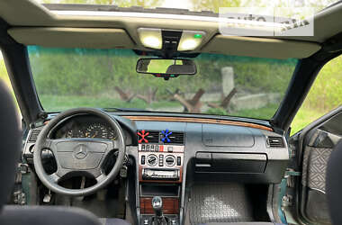 Седан Mercedes-Benz C-Class 1995 в Конотопі