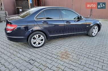 Седан Mercedes-Benz C-Class 2007 в Черновцах