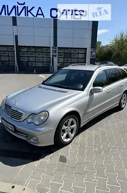 Mercedes-Benz C-Class 2004
