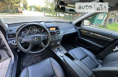 Седан Mercedes-Benz C-Class 2007 в Львове