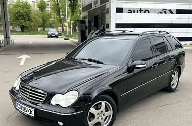 Универсал Mercedes-Benz C-Class 2004 в Харькове