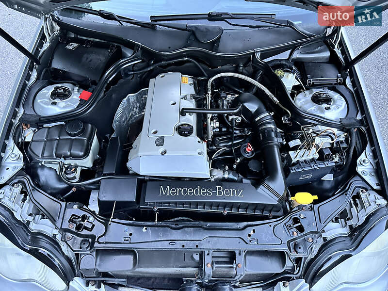 Седан Mercedes-Benz C-Class 2000 в Рахові