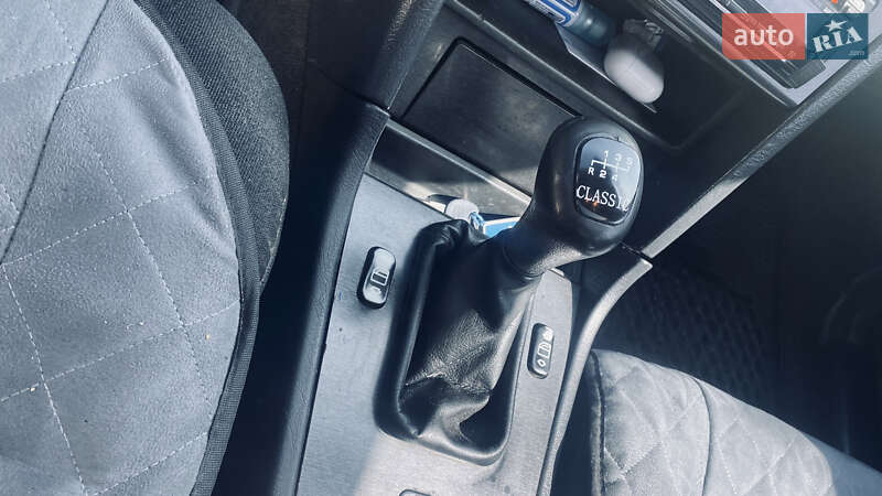 Седан Mercedes-Benz C-Class 1996 в Черновцах