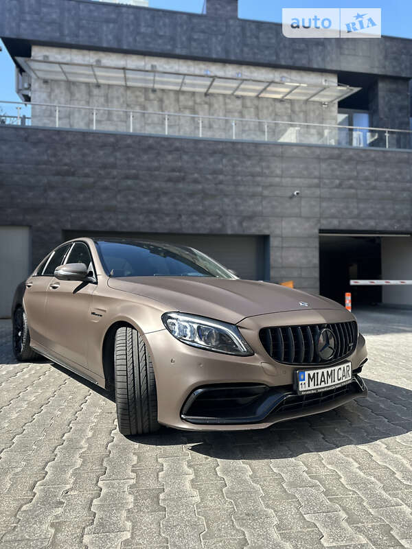 Седан Mercedes-Benz C-Class 2019 в Києві