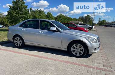 Седан Mercedes-Benz C-Class 2007 в Луцке