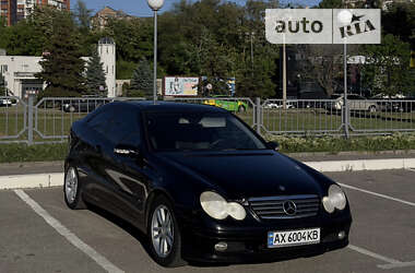 Купе Mercedes-Benz C-Class 2002 в Харькове