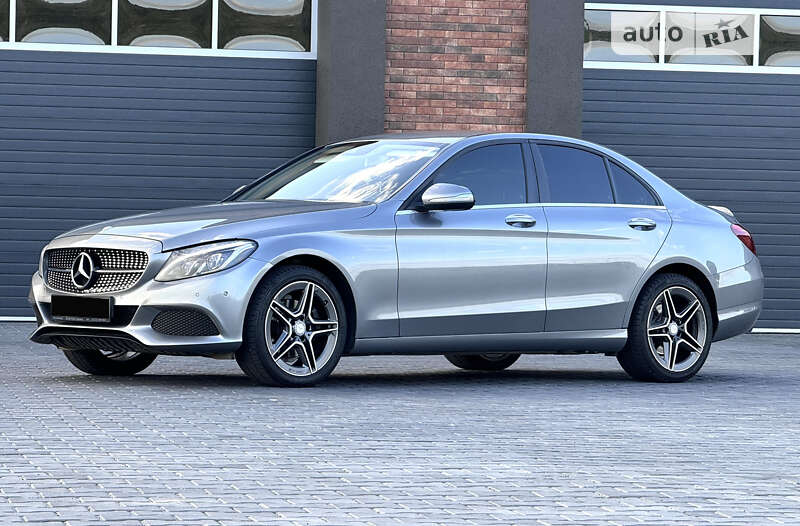 Седан Mercedes-Benz C-Class 2014 в Черновцах