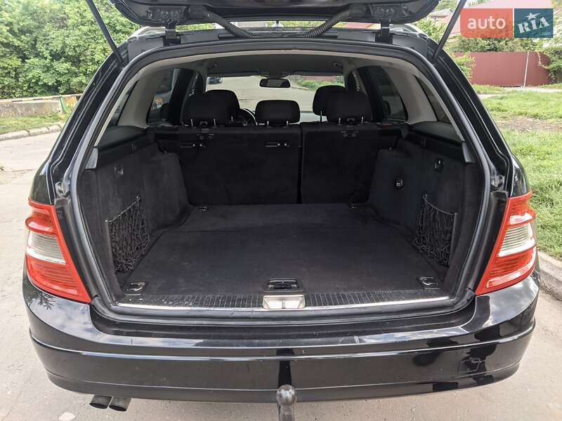 Універсал Mercedes-Benz C-Class 2007 в Хмельницькому