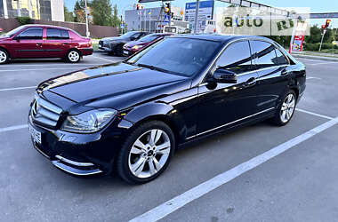 Седан Mercedes-Benz C-Class 2012 в Киеве