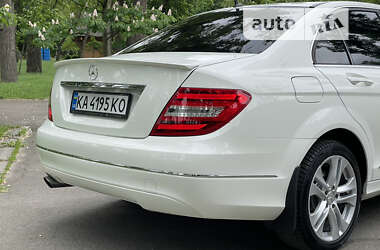 Седан Mercedes-Benz C-Class 2011 в Киеве