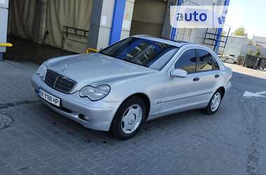 Седан Mercedes-Benz C-Class 2001 в Житомире