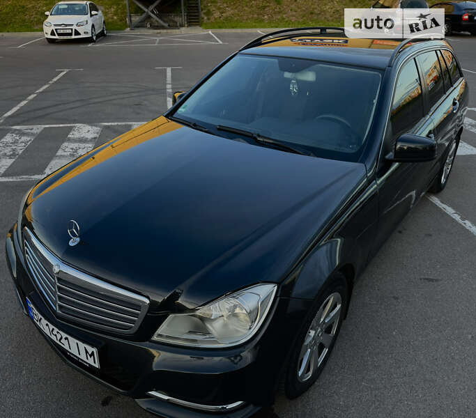 Универсал Mercedes-Benz C-Class 2012 в Ровно