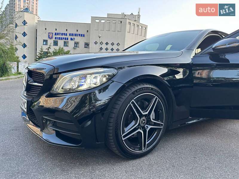 Седан Mercedes-Benz C-Class 2018 в Киеве