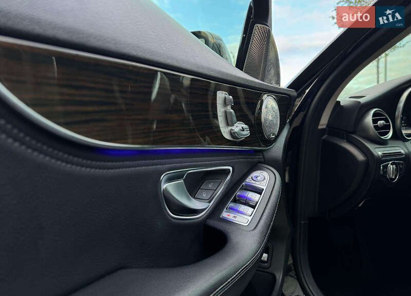 Седан Mercedes-Benz C-Class 2015 в Сумах