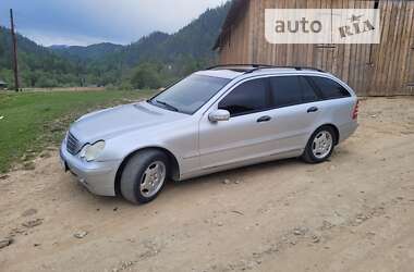 Універсал Mercedes-Benz C-Class 2002 в Верховині