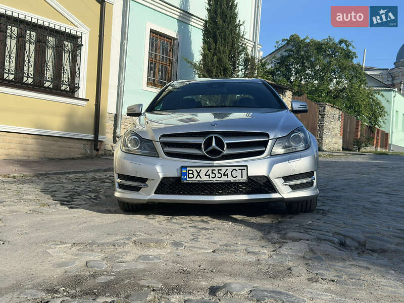 Купе Mercedes-Benz C-Class 2011 в Каменец-Подольском