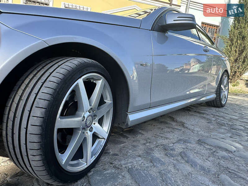 Купе Mercedes-Benz C-Class 2011 в Каменец-Подольском