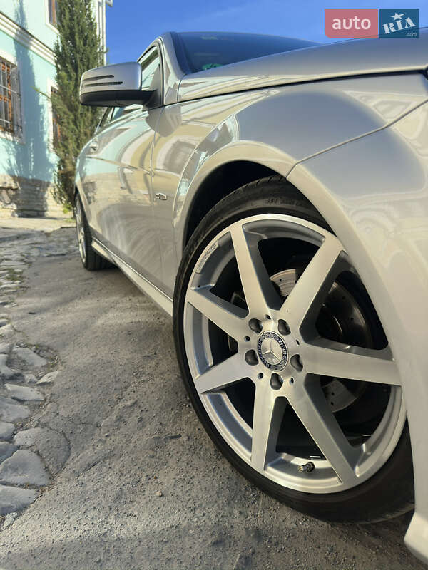 Купе Mercedes-Benz C-Class 2011 в Каменец-Подольском