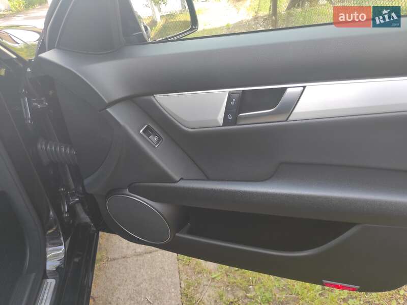 Универсал Mercedes-Benz C-Class 2012 в Калуше фото 14 Универсал Mercedes-Benz C-Class 2012 в Калуше