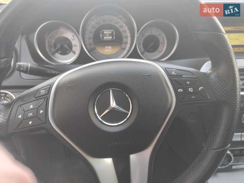 Универсал Mercedes-Benz C-Class 2012 в Калуше фото 16 Универсал Mercedes-Benz C-Class 2012 в Калуше