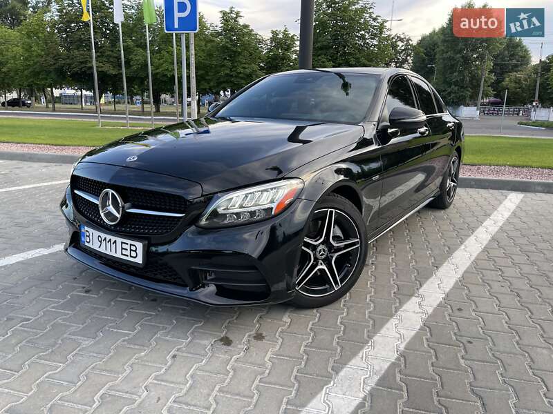 Седан Mercedes-Benz C-Class 2021 в Києві