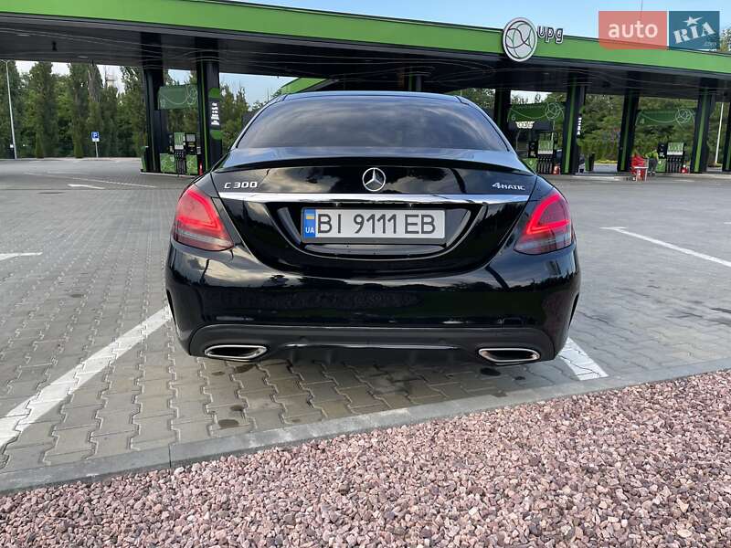Седан Mercedes-Benz C-Class 2021 в Киеве