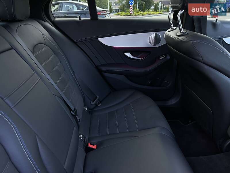 Седан Mercedes-Benz C-Class 2021 в Киеве