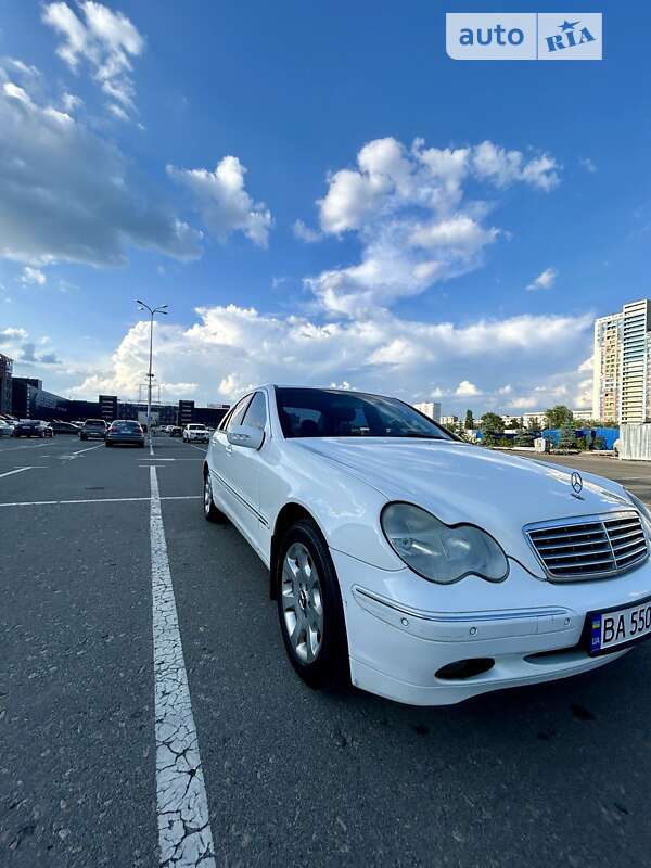 Седан Mercedes-Benz C-Class 2003 в Кропивницком