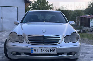 Седан Mercedes-Benz C-Class 2002 в Коломиї