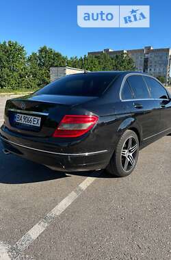 Седан Mercedes-Benz C-Class 2010 в Кропивницькому