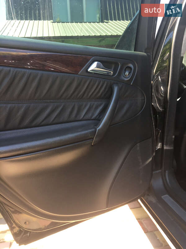 Седан Mercedes-Benz C-Class 2001 в Вилково