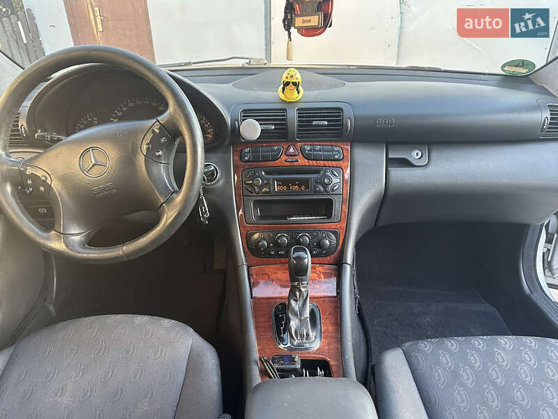 Седан Mercedes-Benz C-Class 2002 в Коломые